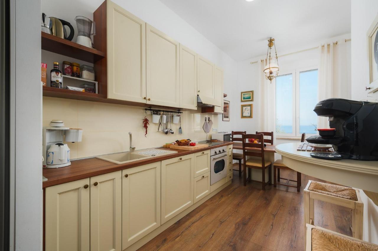 Apartment Nina Пореч Екстериор снимка